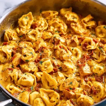 Marry Me Chicken Tortellini