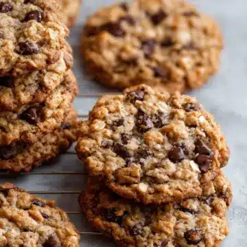 Chewy Oatmeal Chocolate Chip Cookies