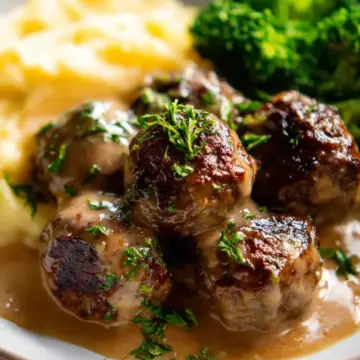 Swedish Meatballs (homemade Ikea Meatballs)