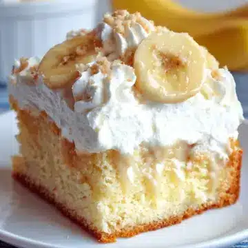 Banana Pudding Poke Cake